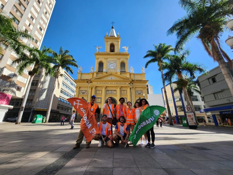 Instituto de Geociências leva a Universidade para a Praça